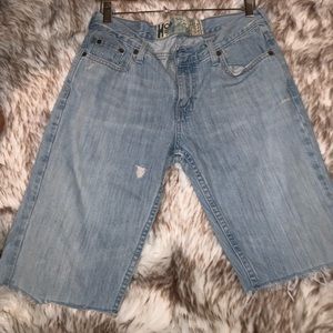 Bermuda lightly washed jean shorts